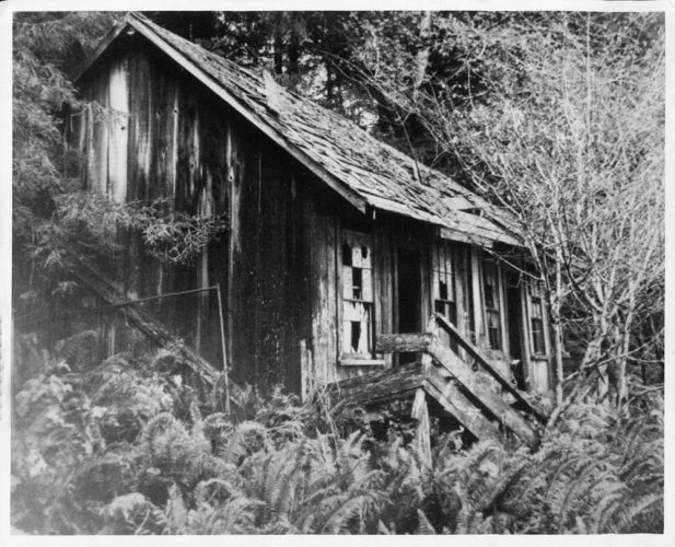 Ghost house at Falk (Photo: Jon Humboldt Gates)